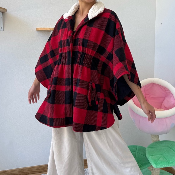 Plaid Poncho Jacket - Picture 1 of 3